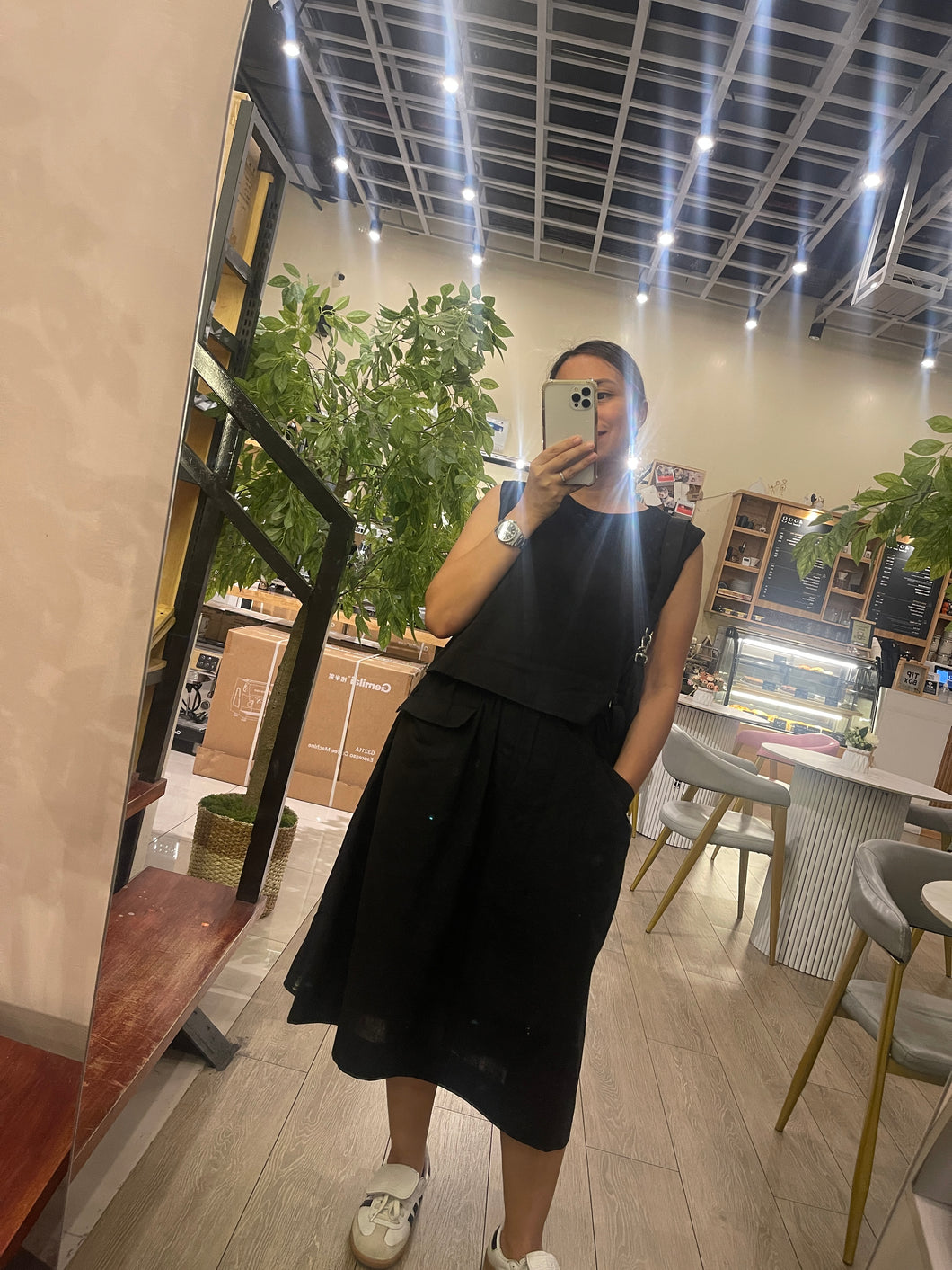 Teo Midi Skirt